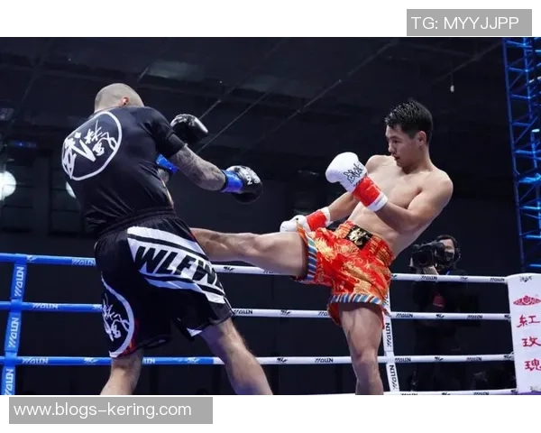 怕奎奥与霍恩精彩对决视频回顾赛场上的激烈碰撞与精彩瞬间全记录 怕奎奥与霍恩精彩对决视频回顾赛场上的激烈碰撞与精彩瞬间全记录